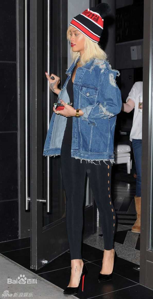 罗比恩·蕾哈娜·芬缇(Robyn Rihanna Fenty)蕾哈娜精彩图册