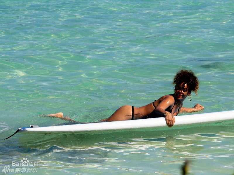 最优质罗比恩·蕾哈娜·芬缇(Robyn Rihanna Fenty)蕾哈娜精彩图册