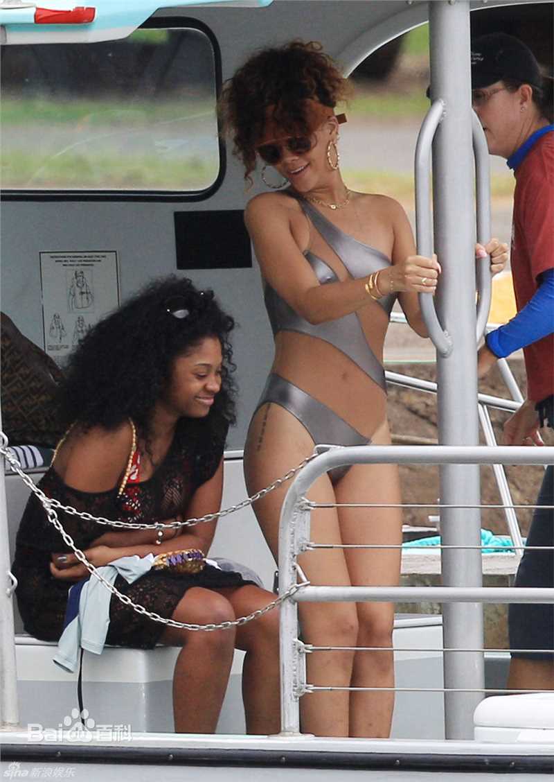 最优质罗比恩·蕾哈娜·芬缇(Robyn Rihanna Fenty)蕾哈娜精彩图册