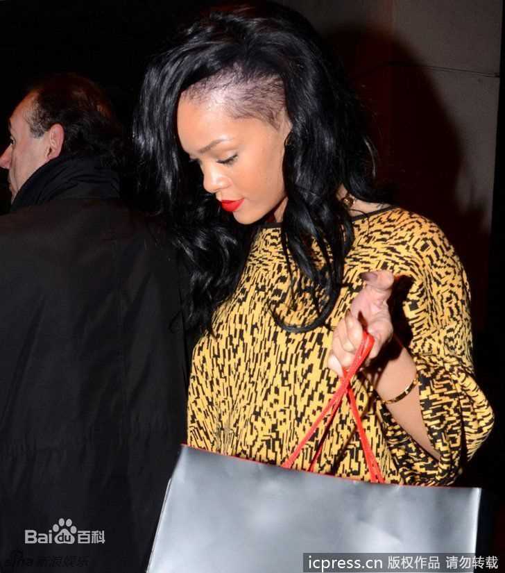 精选罗比恩·蕾哈娜·芬缇(Robyn Rihanna Fenty)蕾哈娜精彩图册