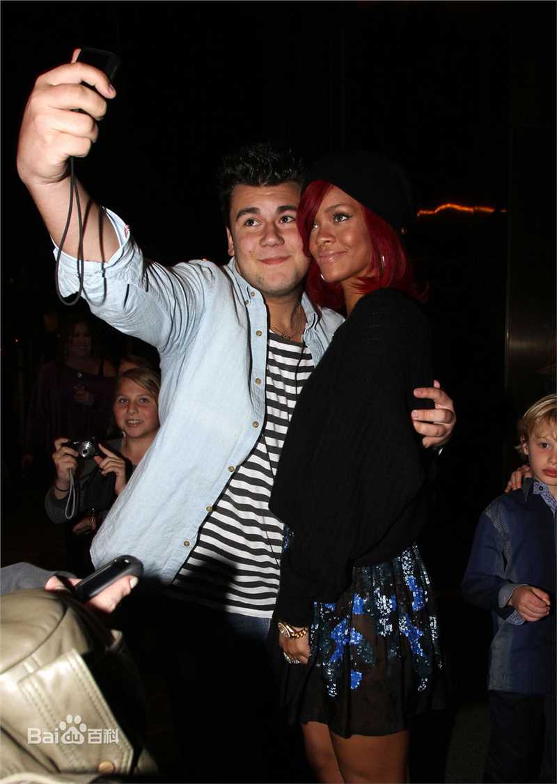 高清罗比恩·蕾哈娜·芬缇(Robyn Rihanna Fenty)精彩图册1