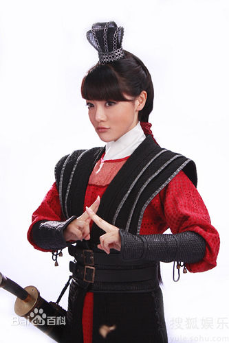 最全罗比恩·蕾哈娜·芬缇(Robyn Rihanna Fenty)蕾哈娜精彩图册