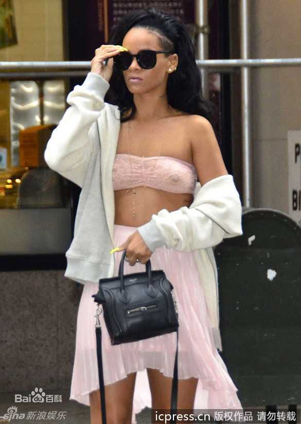 最优质罗比恩·蕾哈娜·芬缇(Robyn Rihanna Fenty)蕾哈娜精彩图册