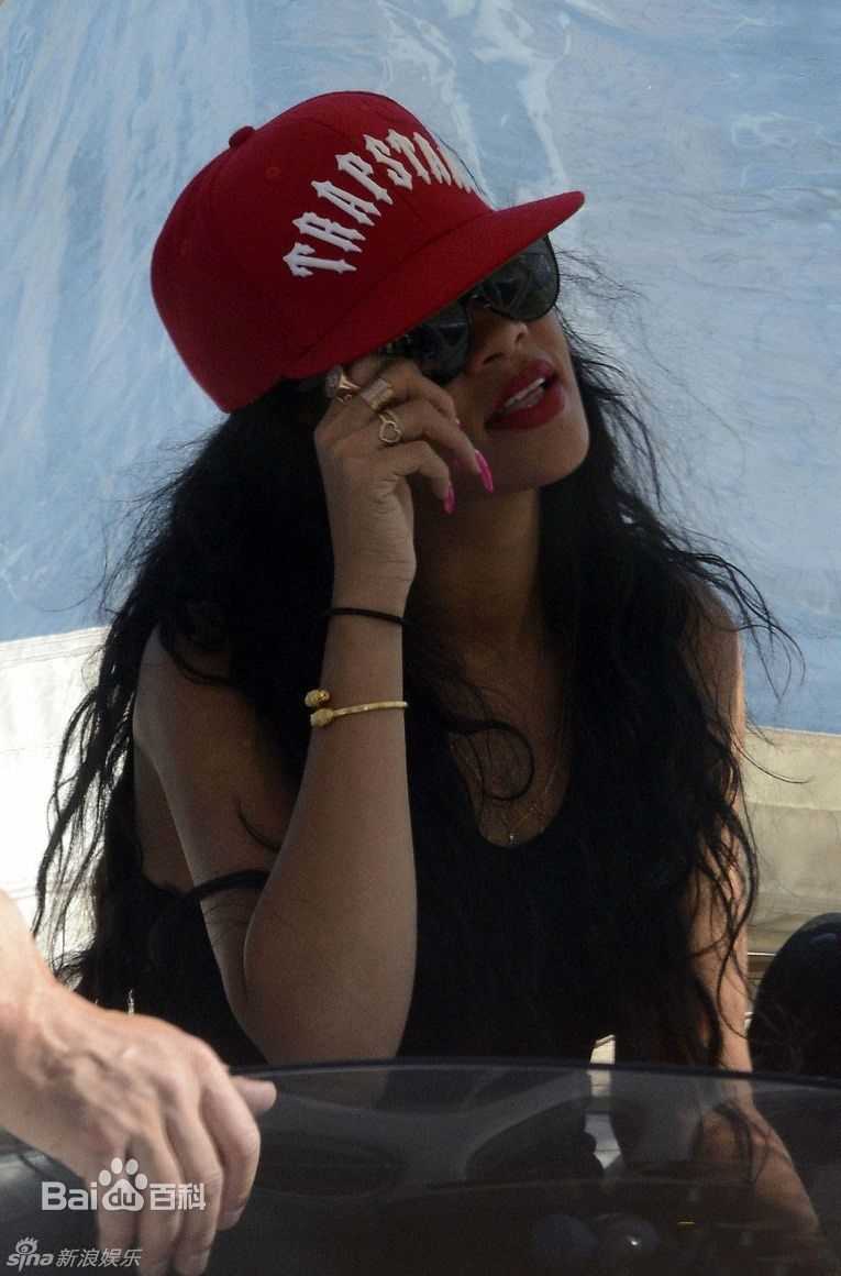 最优质罗比恩·蕾哈娜·芬缇(Robyn Rihanna Fenty)蕾哈娜精彩图册