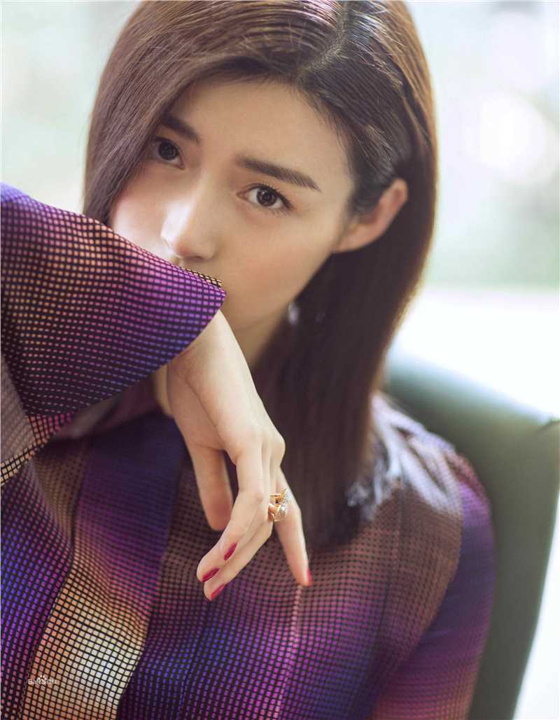 卢杉(Amber)精选杂志图册