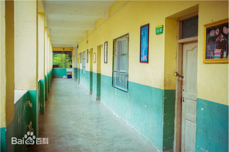 卢杉(Amber) 公益壁纸壁纸