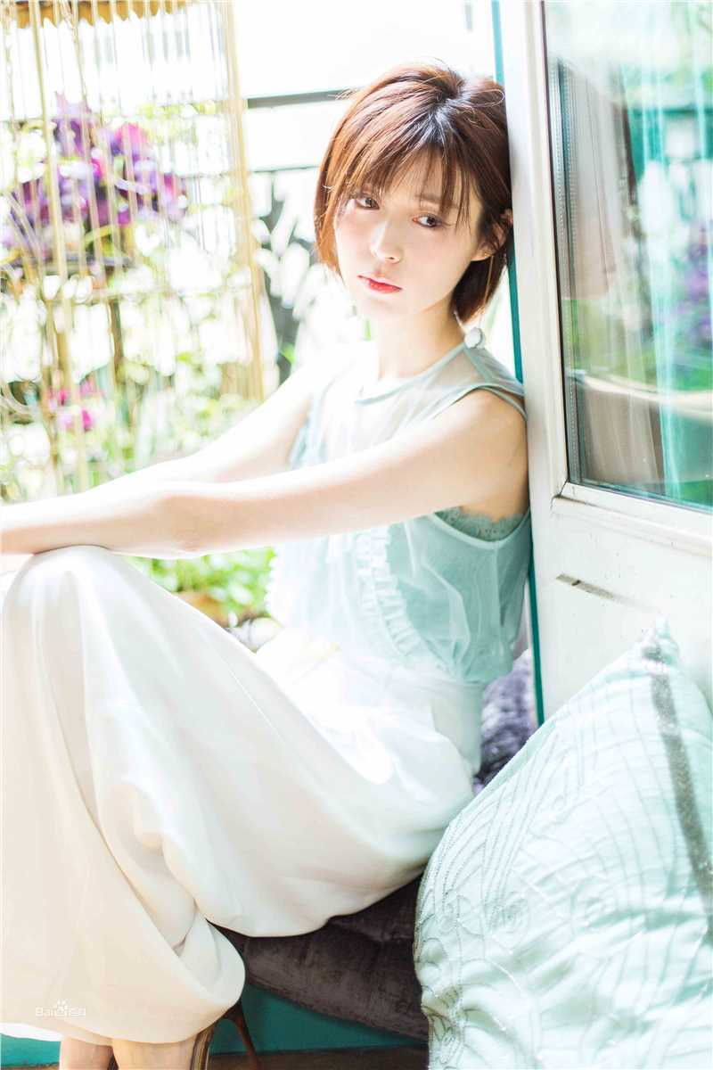 卢杉(Amber)高清 图集