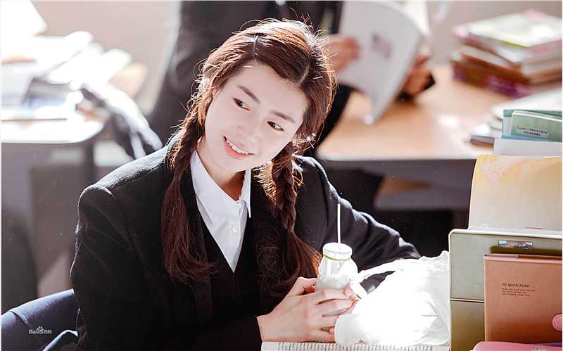 卢杉(Amber)《夏有乔木 雅望天堂》高清剧照