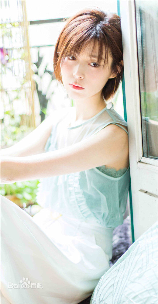 高清卢杉(Amber)性感图片