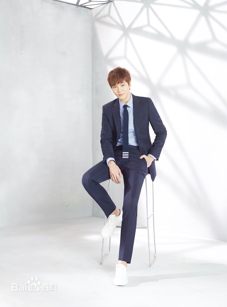 周元(Joo Won )CF性感图片图集