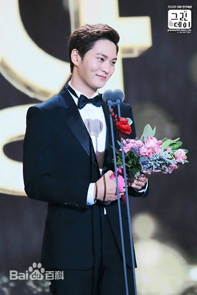 周元(Joo Won )2015演技大赏性感图片壁纸