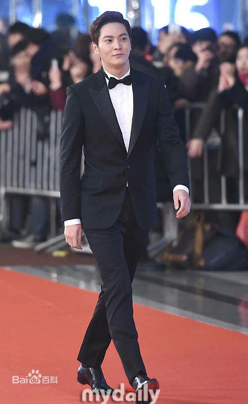 周元(Joo Won )2015演技大赏性感图片壁纸