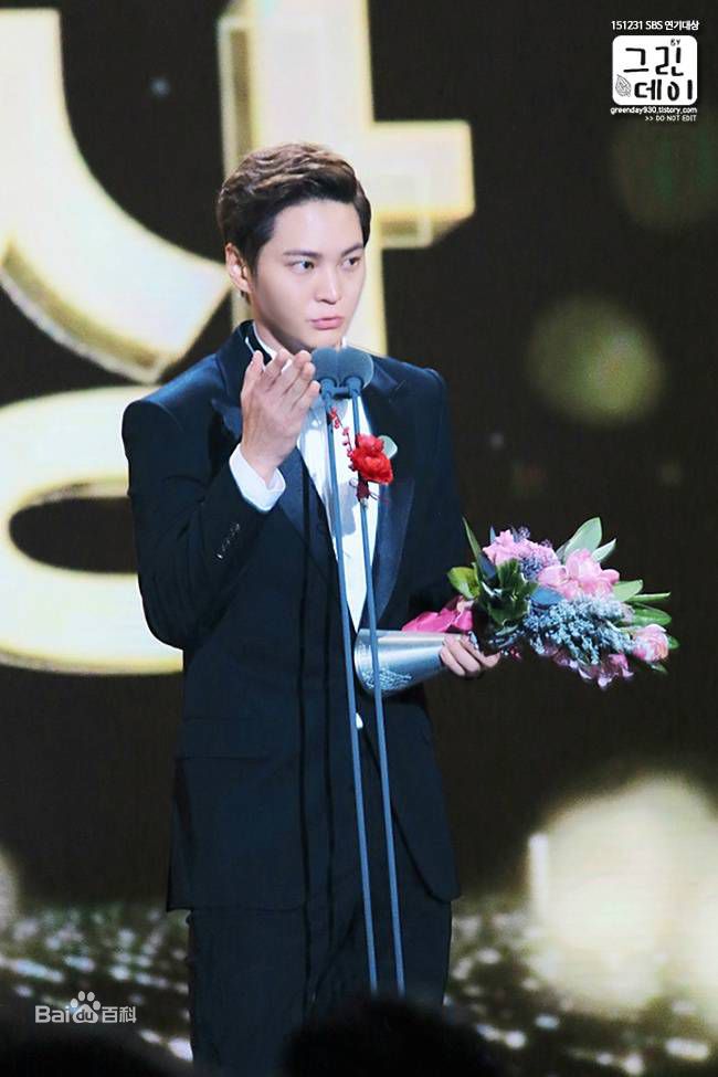 周元(Joo Won )2015演技大赏性感图片壁纸