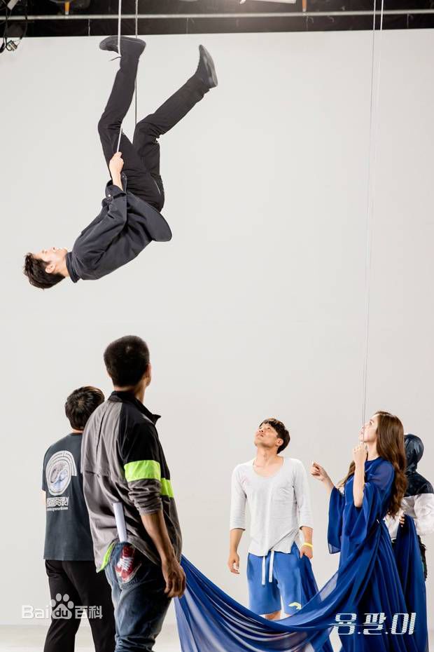 周元(Joo Won )龙八夷素颜照相册