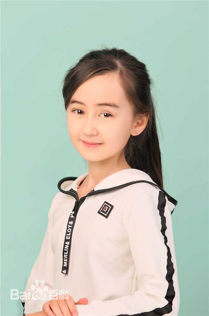 最优质蔡书雅(Sophia)生活照