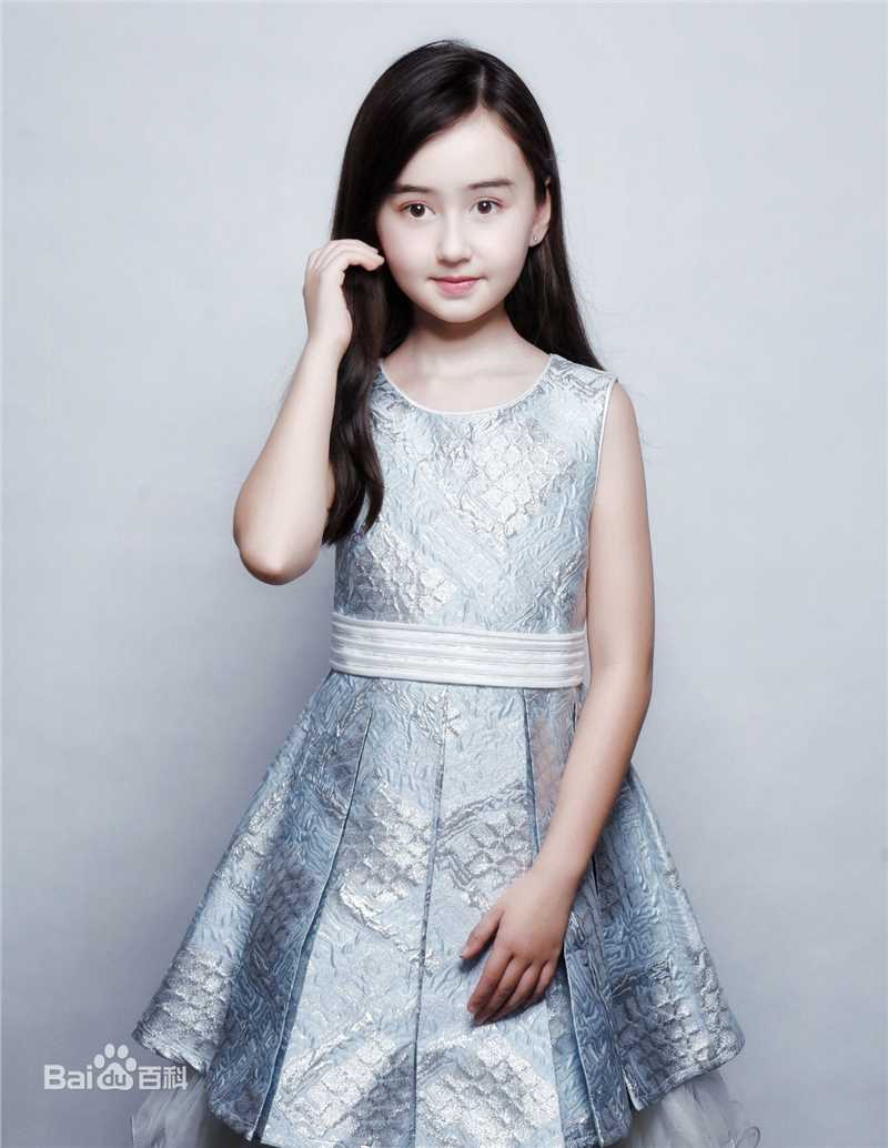 最优质蔡书雅(Sophia)生活照