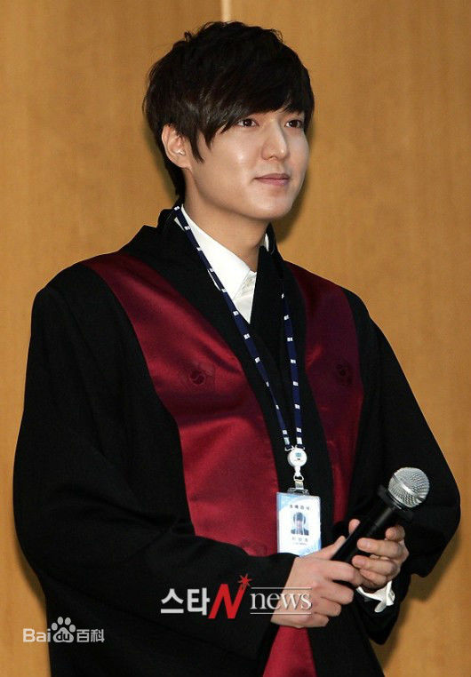 李敏镐（hào）(Lee MinHo、イ ミンホ)荣誉检察官素颜照相册
