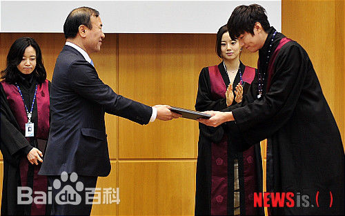 李敏镐（hào）(Lee MinHo、イ ミンホ)荣誉检察官素颜照相册