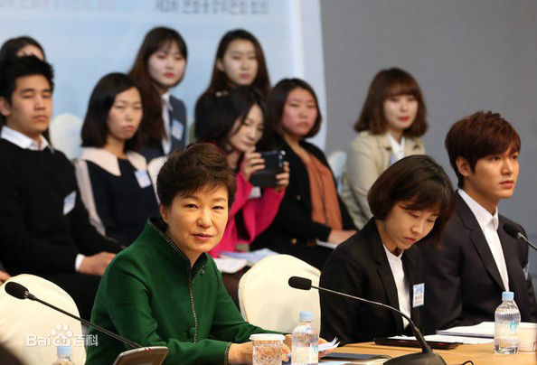 李敏镐（hào）(Lee MinHo、イ ミンホ)荣誉检察官素颜照相册