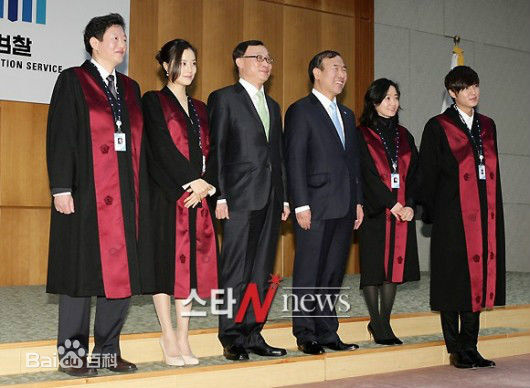 李敏镐（hào）(Lee MinHo、イ ミンホ)荣誉检察官素颜照相册