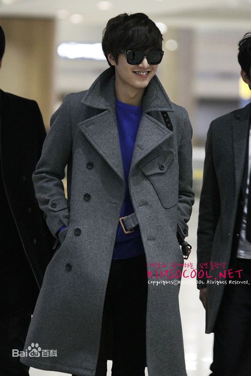 李敏镐（hào）(Lee MinHo、イ ミンホ)行走的画报图册