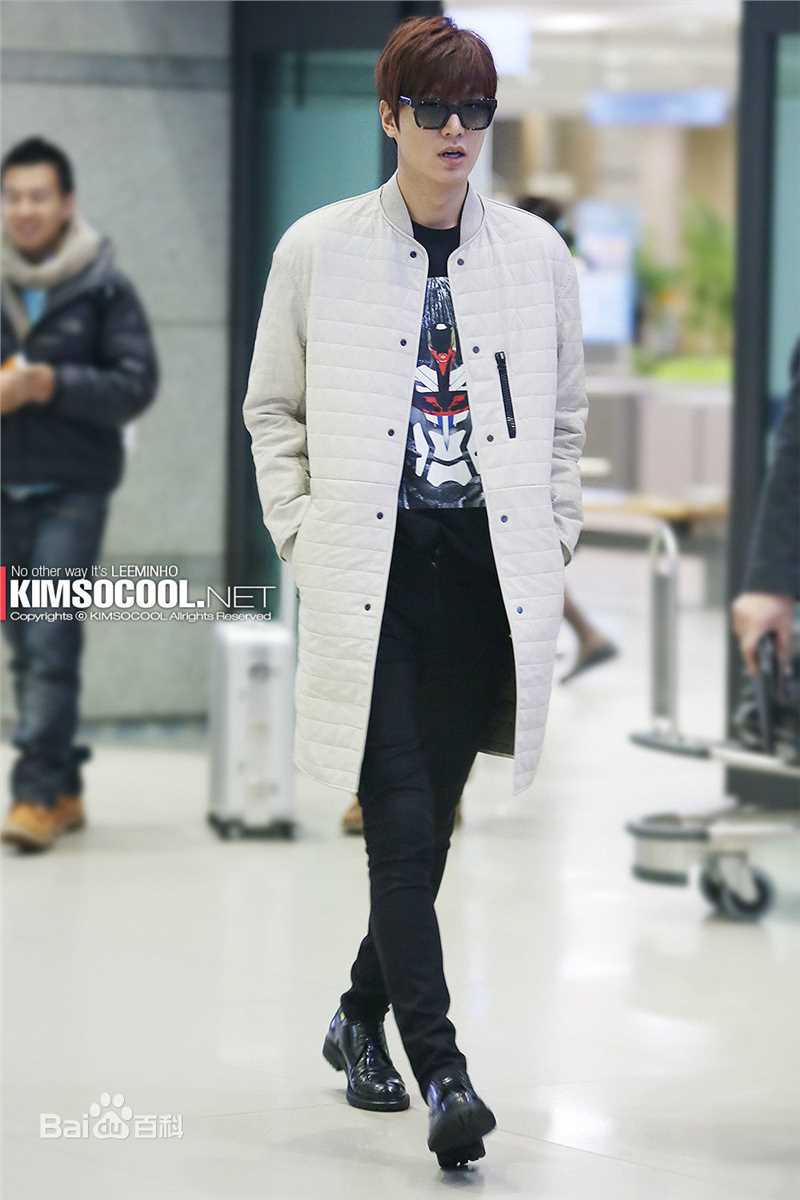 李敏镐（hào）(Lee MinHo、イ ミンホ)行走的画报图册