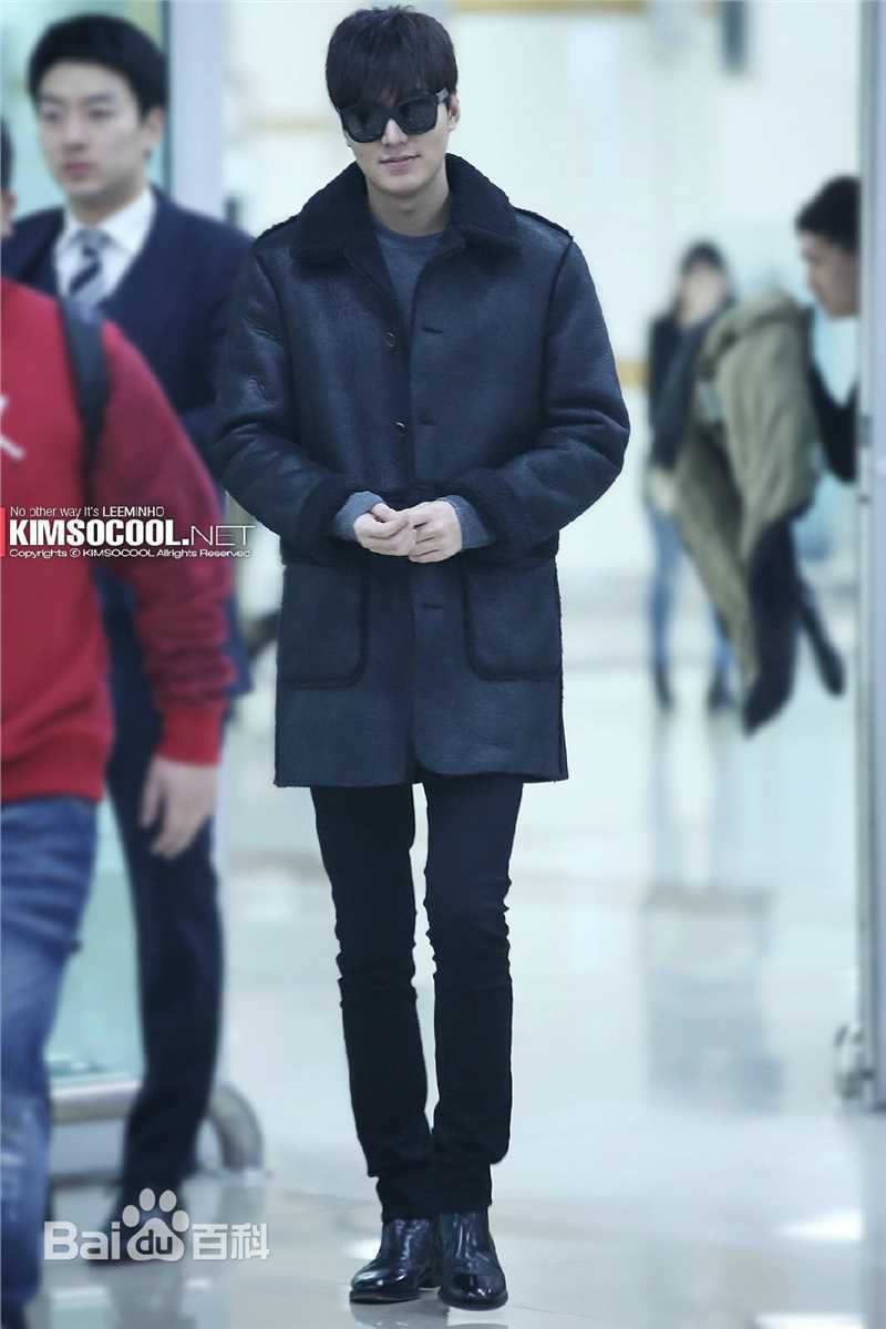 李敏镐（hào）(Lee MinHo、イ ミンホ)行走的画报图册