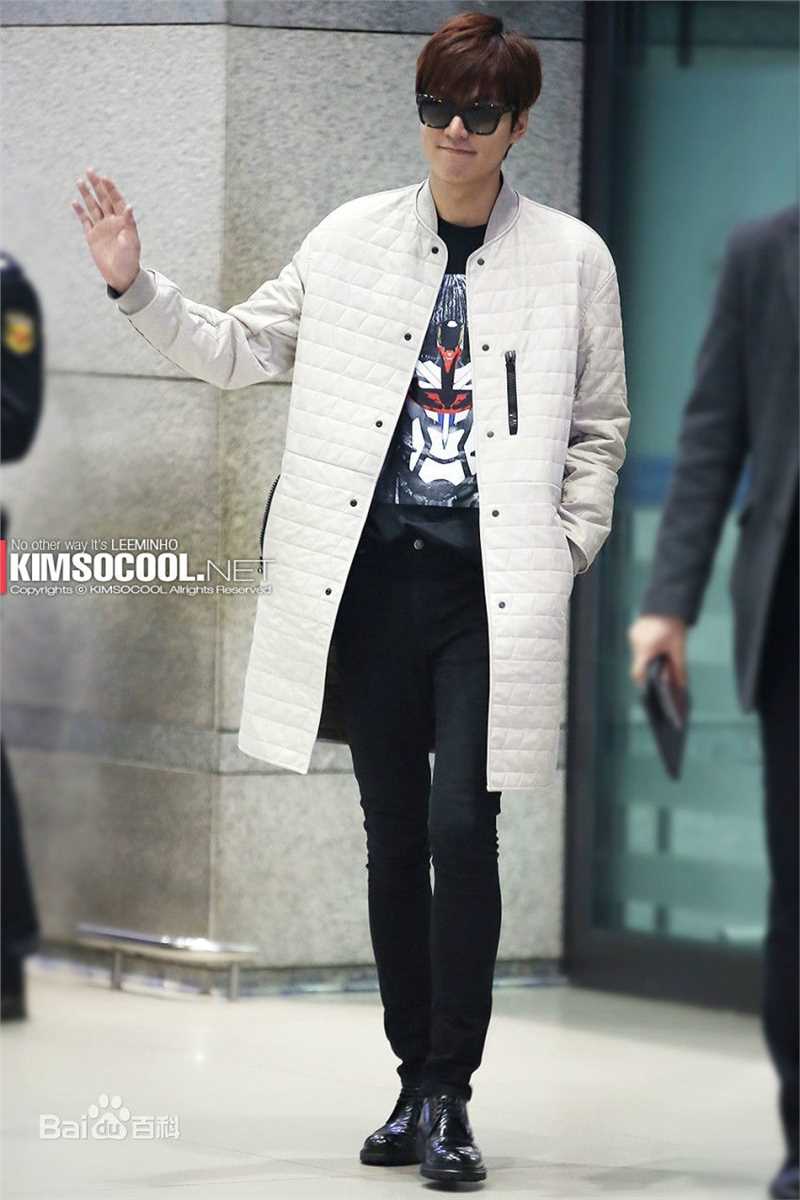 李敏镐（hào）(Lee MinHo、イ ミンホ)行走的画报图册