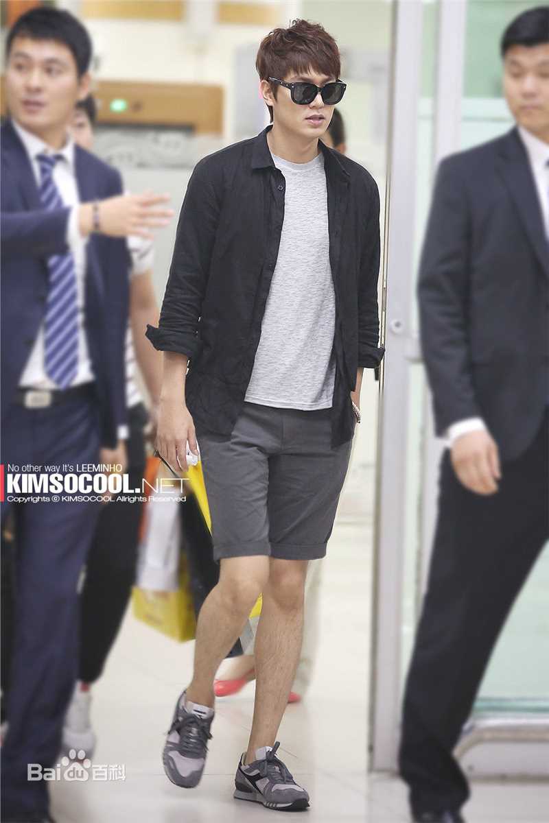 李敏镐（hào）(Lee MinHo、イ ミンホ)行走的画报图册