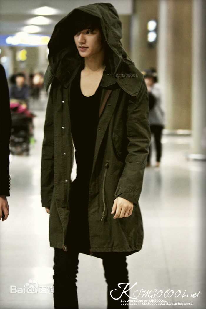 李敏镐（hào）(Lee MinHo、イ ミンホ)行走的画报图册