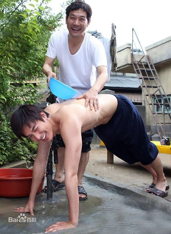 李敏镐（hào）(Lee MinHo、イ ミンホ)江南1970最新剧照