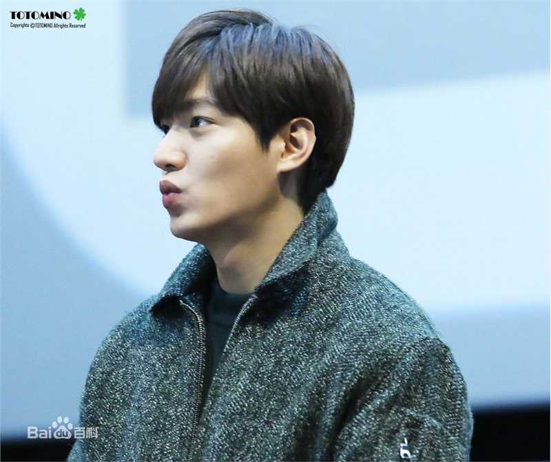 李敏镐（hào）(Lee MinHo、イ ミンホ)江南1970舞台问候素颜照相册