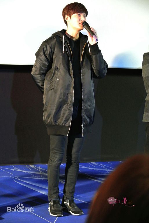 李敏镐（hào）(Lee MinHo、イ ミンホ)江南1970舞台问候素颜照相册