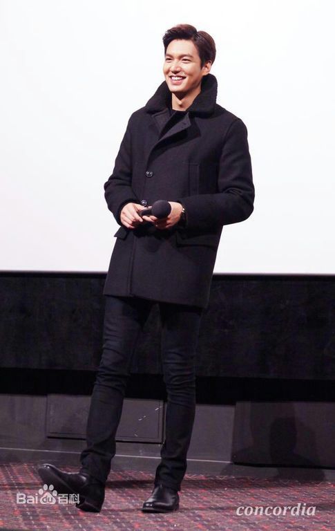 李敏镐（hào）(Lee MinHo、イ ミンホ)江南1970舞台问候素颜照相册