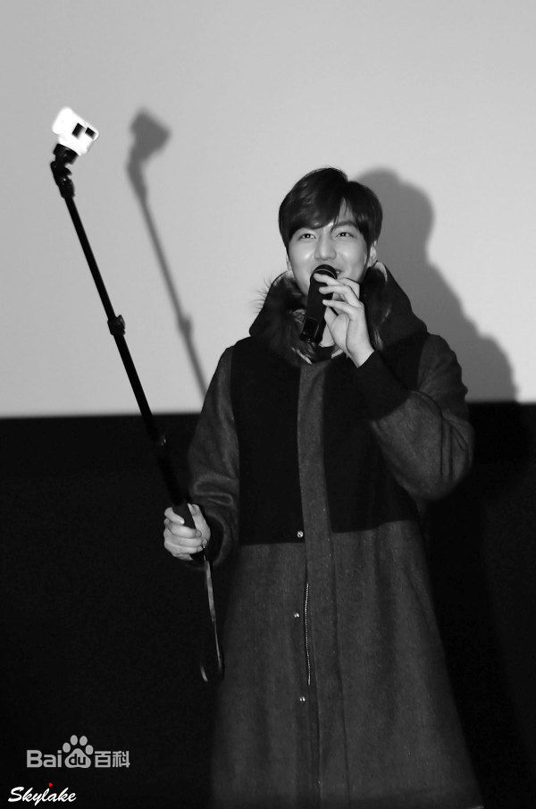 李敏镐（hào）(Lee MinHo、イ ミンホ)江南1970舞台问候素颜照相册