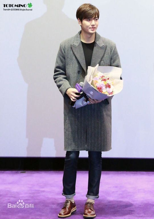 李敏镐（hào）(Lee MinHo、イ ミンホ)江南1970舞台问候素颜照相册