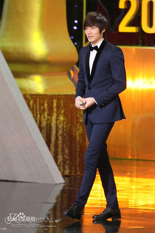 李敏镐（hào）(Lee MinHo、イ ミンホ)2010.12  MBC演技大赏壁纸壁纸