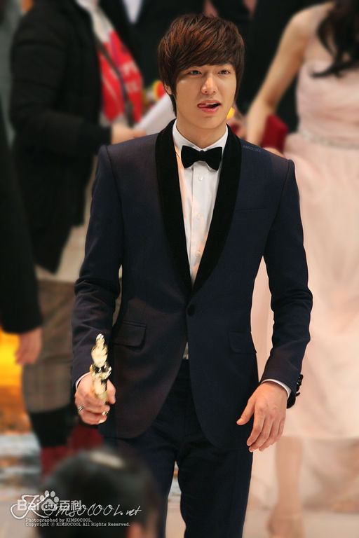 李敏镐（hào）(Lee MinHo、イ ミンホ)2010.12  MBC演技大赏壁纸壁纸