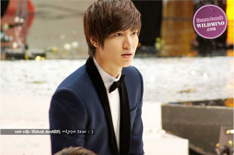 李敏镐（hào）(Lee MinHo、イ ミンホ)2010.12  MBC演技大赏壁纸壁纸