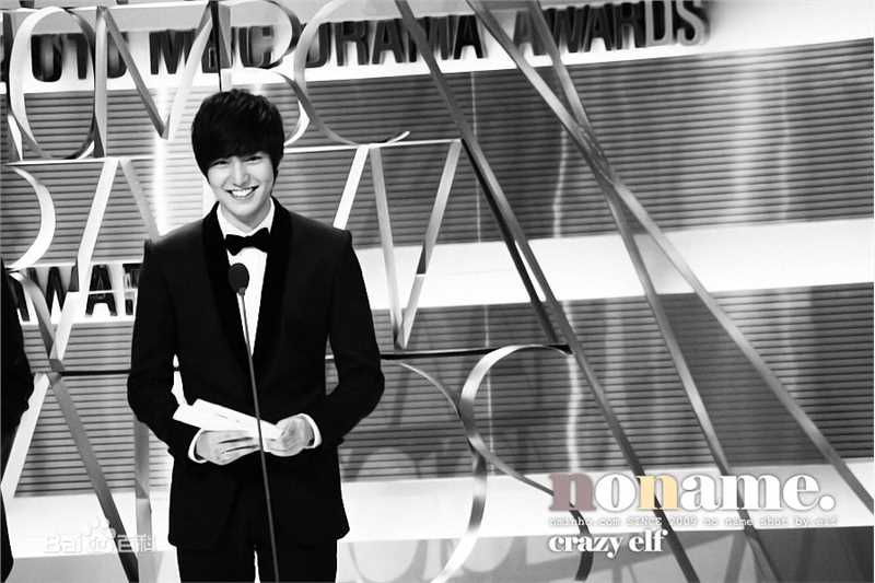 李敏镐（hào）(Lee MinHo、イ ミンホ)2010.12  MBC演技大赏壁纸壁纸