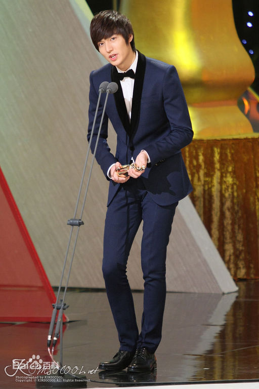 李敏镐（hào）(Lee MinHo、イ ミンホ)2010.12  MBC演技大赏壁纸壁纸