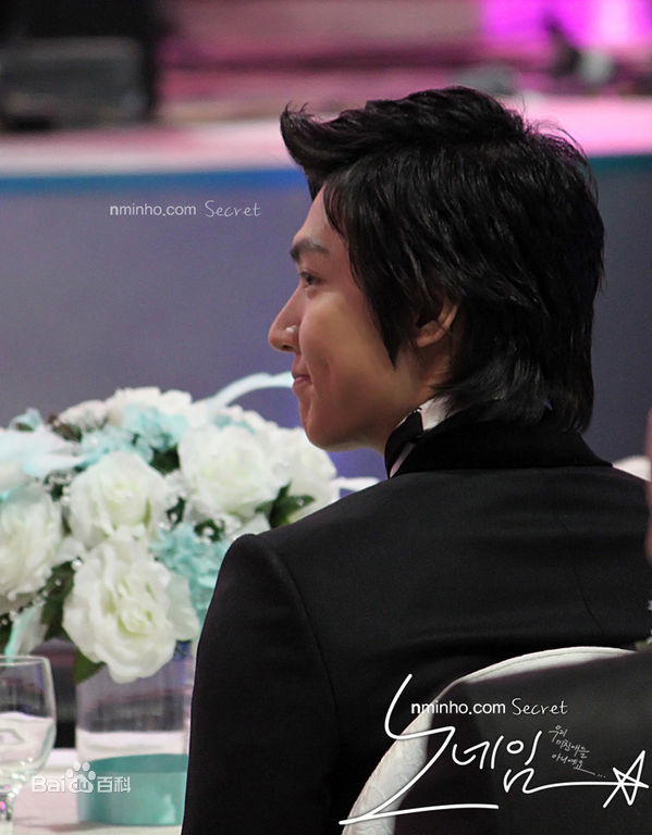 李敏镐（hào）(Lee MinHo、イ ミンホ)2009.12   KBS演技大赏图片图册