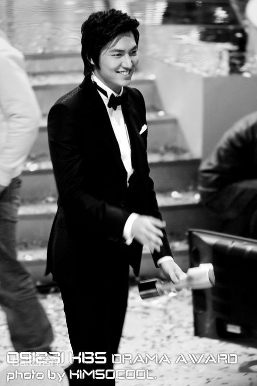 李敏镐（hào）(Lee MinHo、イ ミンホ)2009.12   KBS演技大赏图片图册