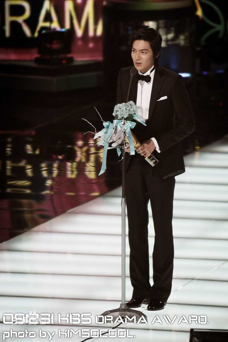 李敏镐（hào）(Lee MinHo、イ ミンホ)2009.12   KBS演技大赏图片图册