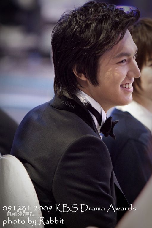 李敏镐（hào）(Lee MinHo、イ ミンホ)2009.12   KBS演技大赏图片图册