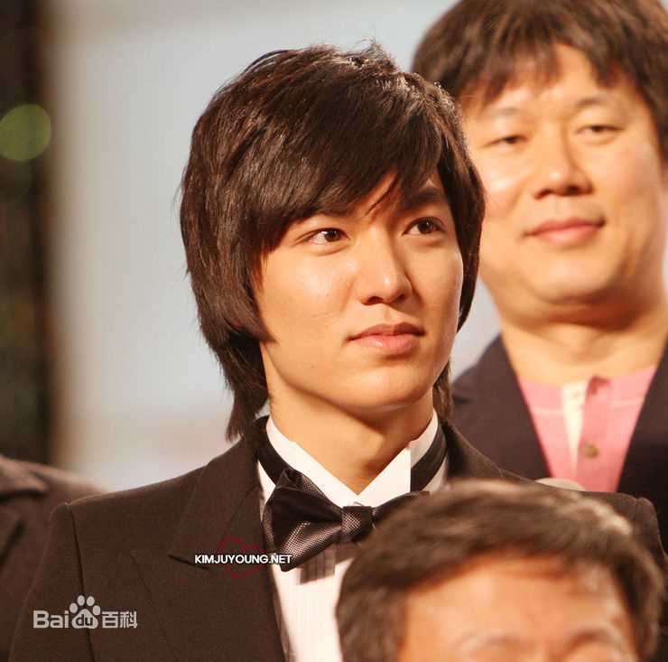 李敏镐（hào）(Lee MinHo、イ ミンホ)2009.2    第45届百想艺术大赏图册