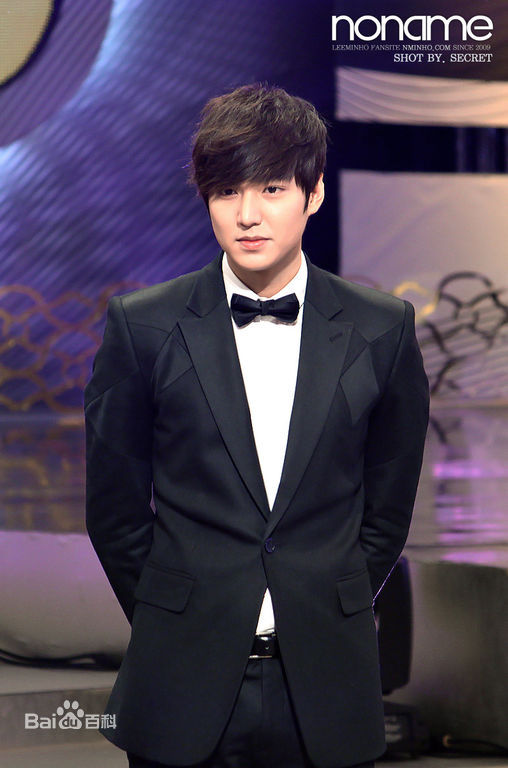 李敏镐（hào）(Lee MinHo、イ ミンホ)2011.12  S演技大赏壁纸壁纸