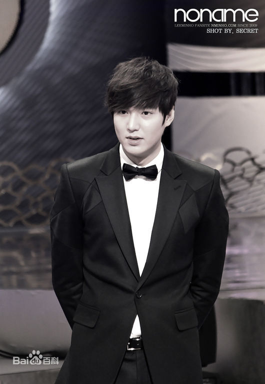 李敏镐（hào）(Lee MinHo、イ ミンホ)2011.12  S演技大赏壁纸壁纸