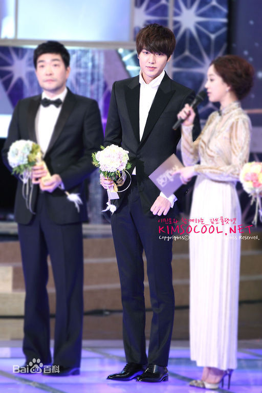 李敏镐（hào）(Lee MinHo、イ ミンホ)2012.12  S大赏图册