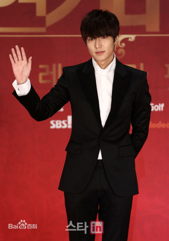 李敏镐（hào）(Lee MinHo、イ ミンホ)2012.12  S大赏图册